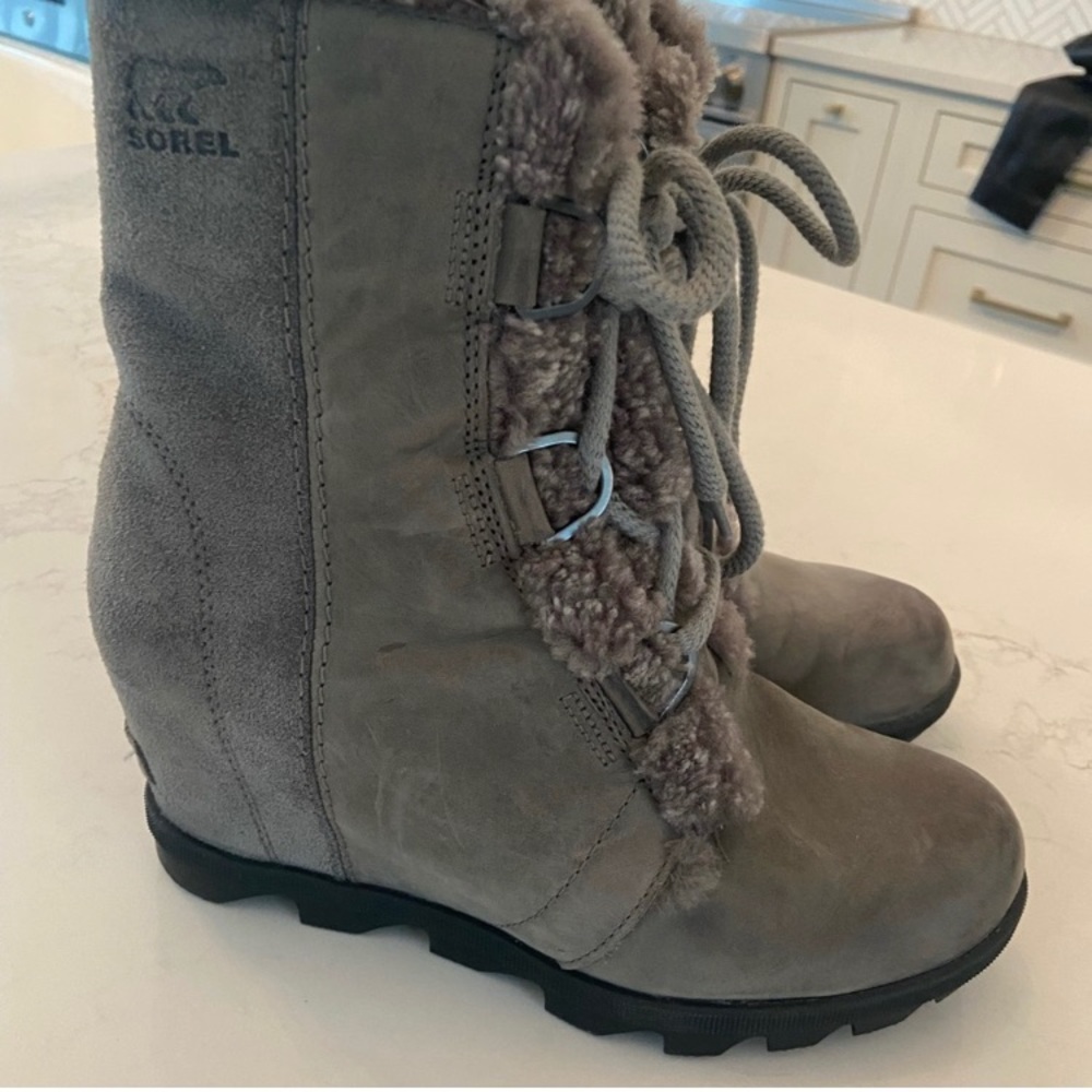 Sorel Wedge Joan Arctic shearling